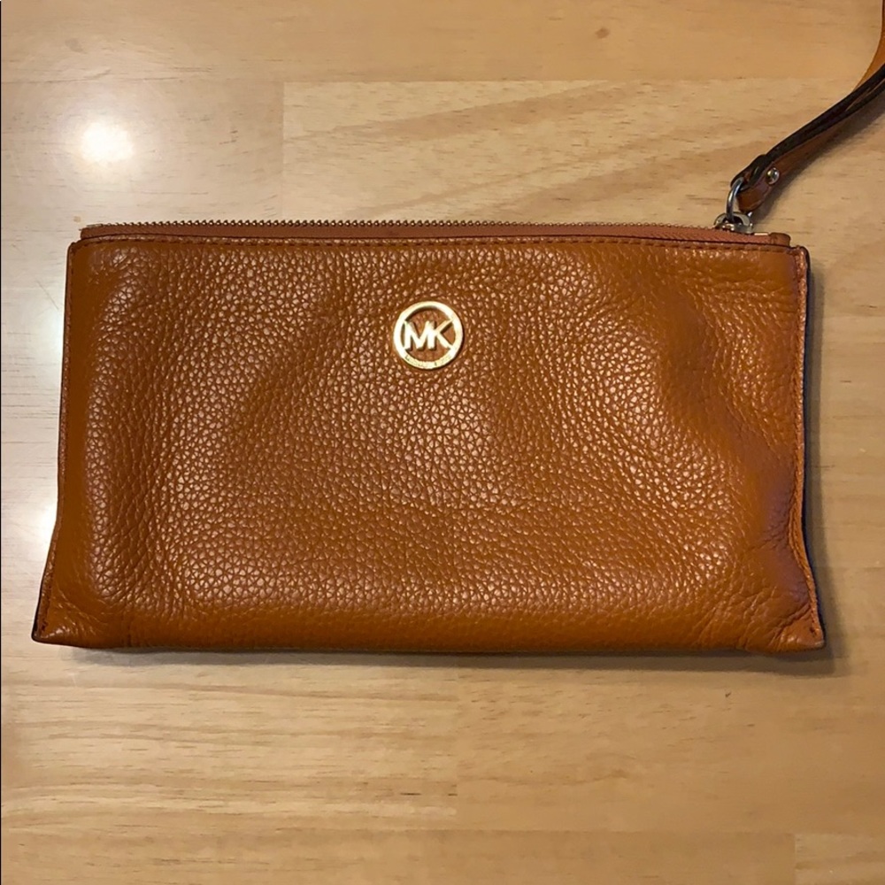 Michael Kors wristlet